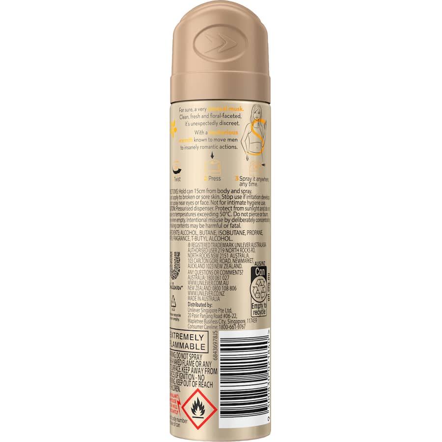 Lightweight aerosol bodyspray featuring pink grapefruit and warm woods for a sweet, flirty fragrance perfect for any occasion.