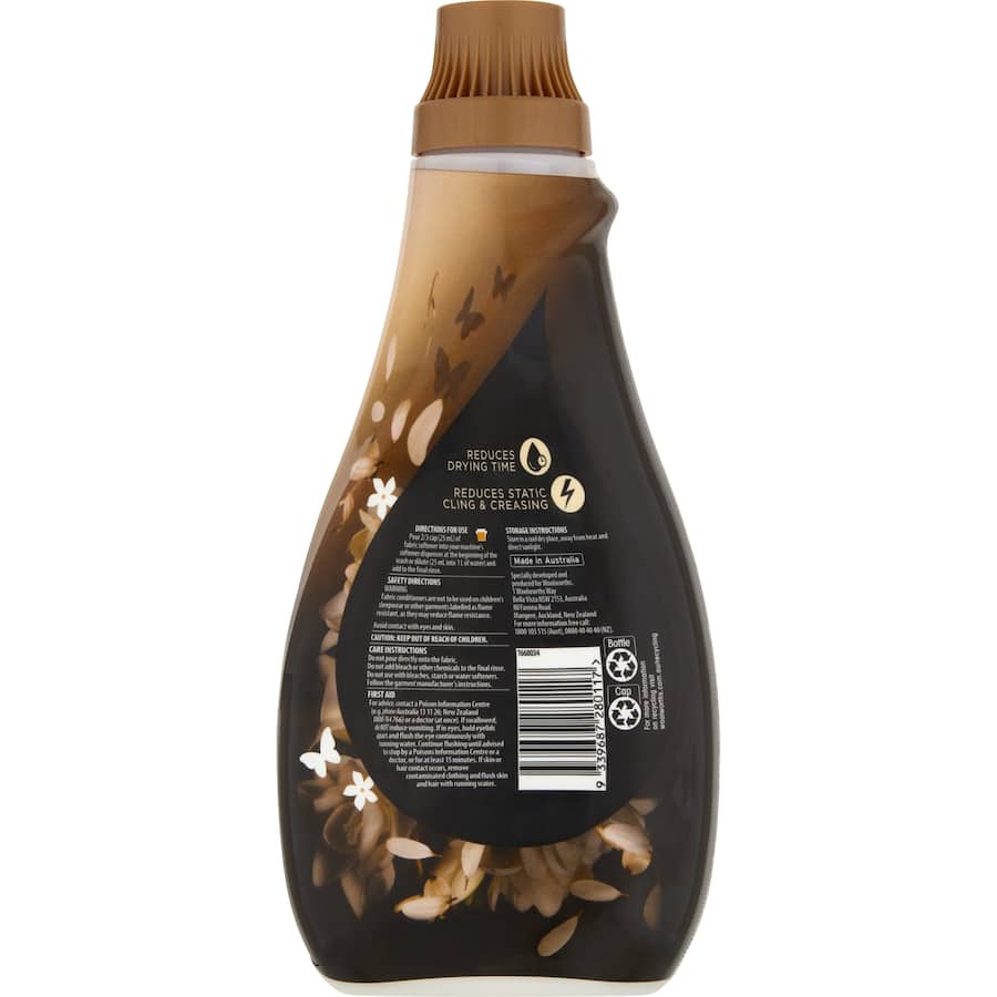 Bottle of Soften Fabric Softener Concentrated Serene Moment, featuring luxurious softness, lasting freshness, and a calming scent.