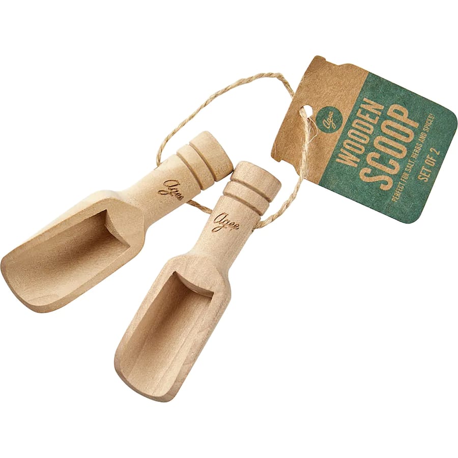 Eco-friendly small wooden spice scoops for precise measuring and stylish addition to your culinary toolkit.