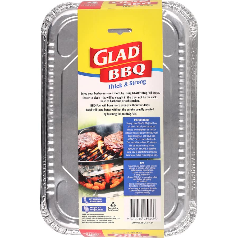 Glad BBQ Foil Tray 28x18x5cm for hassle-free grilling, ensuring even cooking and easy clean-up for outdoor meals.