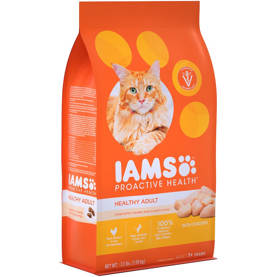 Iams Dry Cat Food Chicken features chicken as the #1 ingredient, promoting healthy digestion and complete nutrition for cats.