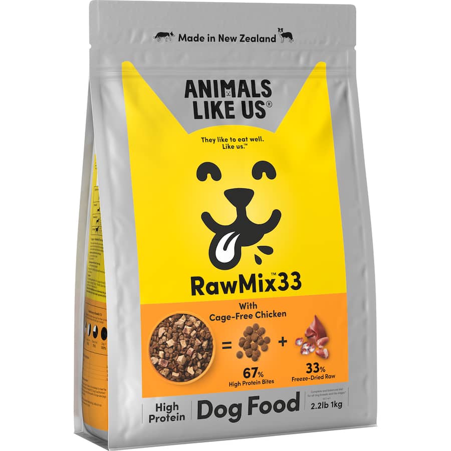 Dry dog food featuring 33% freeze-dried raw cage-free chicken organs and 67% high-protein chicken bites for optimal nutrition.