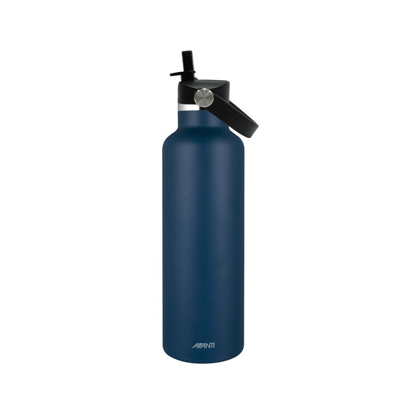 Navy insulated Avanti HydroPlus Sipper Bottle 750ml with double wall vacuum insulation, leakproof lid, and scratch-resistant exterior.