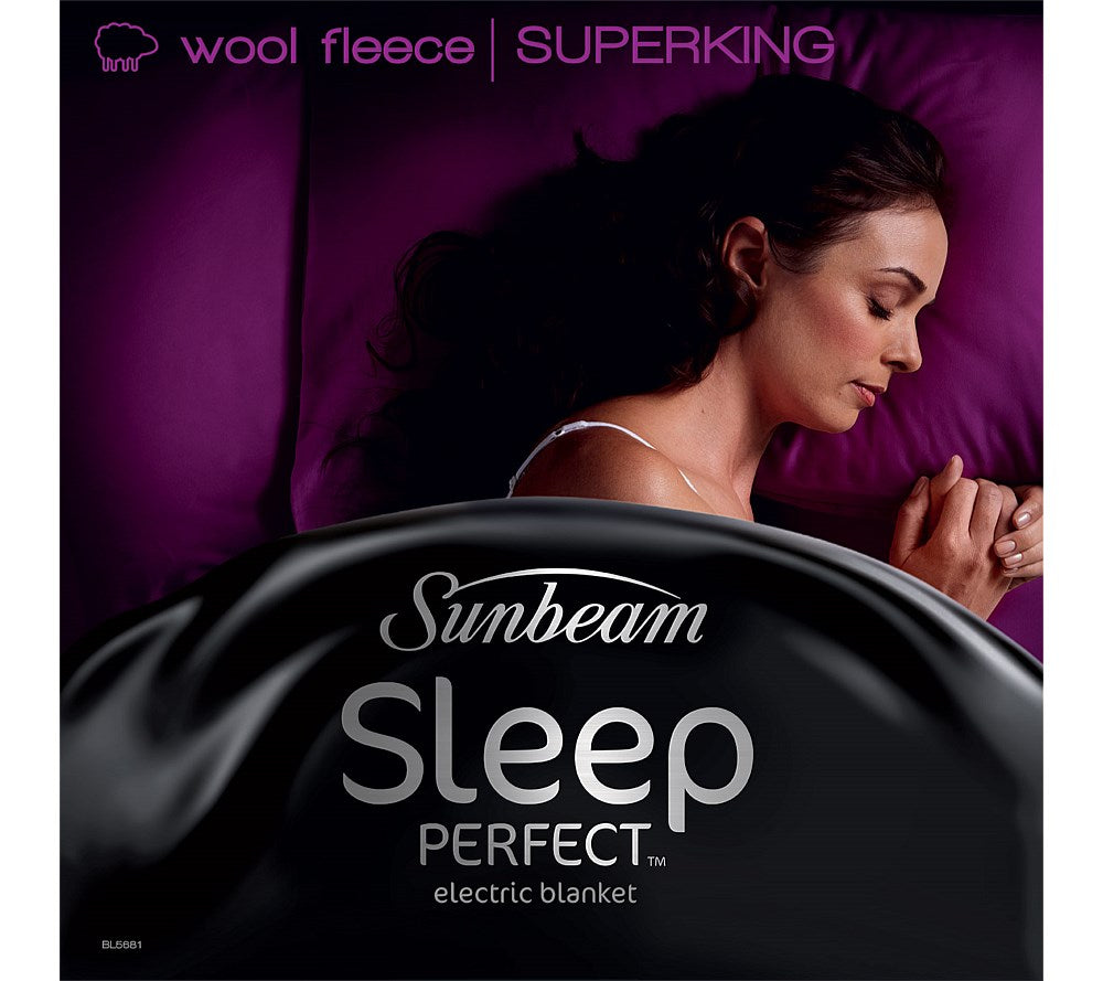Super King electric blanket made of 100% Australian wool, featuring fast heat, adjustable settings, and waterproof controls.