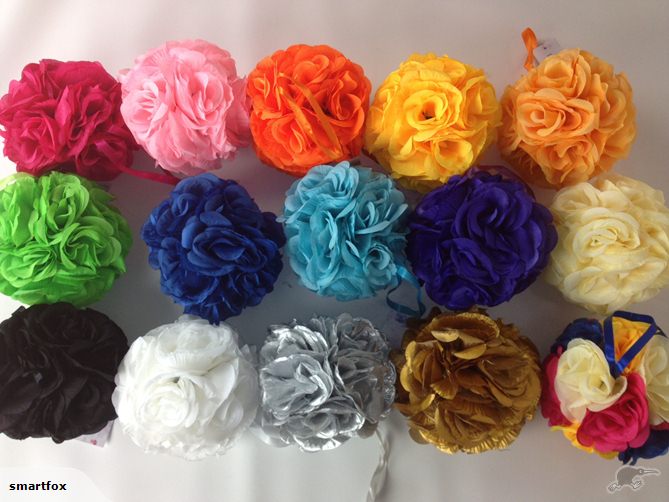 15cm gold rose ball with hanging ribbon, featuring lush silk flowers, ideal for elegant event decorations and versatile displays.