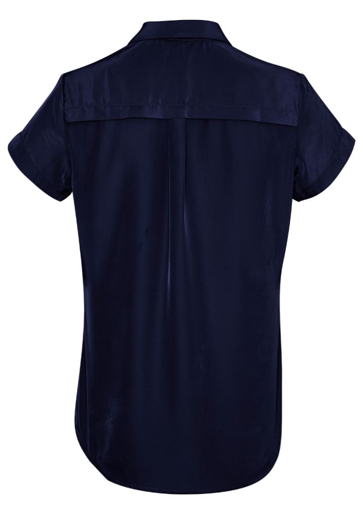 Patriot Blue short sleeve shirt for women, semi-fitted design, made of soft touch polyester, ideal for work and casual outings.