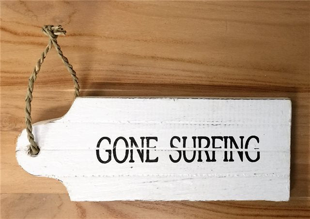 Vibrant 'Gone Surfing' door hanger, 8x2x22cm, perfect for surf lovers and coastal decor enthusiasts.