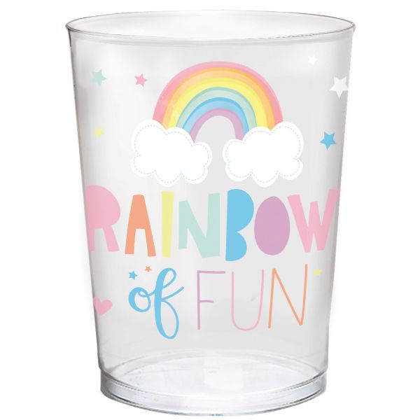 Colorful 473ml plastic favor cup featuring a magical rainbow design, perfect for drinks at festive birthday celebrations.