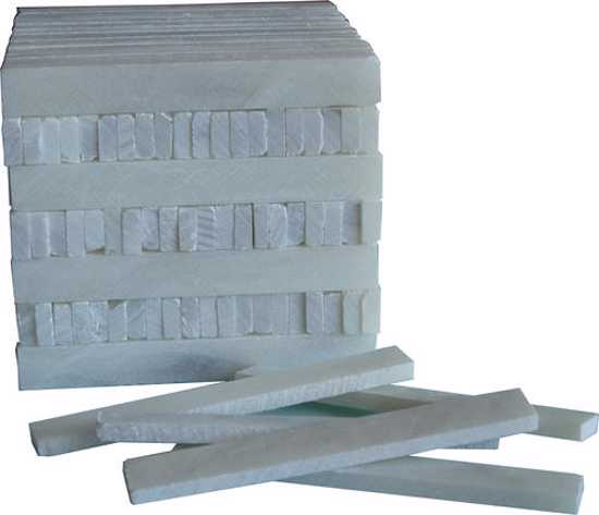 Engineers chalk box with 144 durable pieces, ideal for precise markings on steel, concrete, and masonry surfaces.