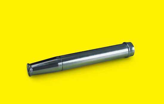 Robust stainless steel washdown nozzle for efficient cleaning, compatible with 19mm hoses and suitable for hot or cold water.
