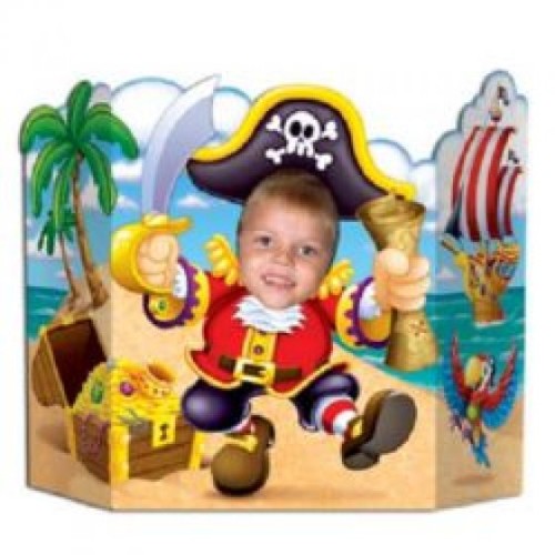 Cardboard photo prop in the shape of a pirate, measuring 94cm x 64cm, perfect for themed photography.
