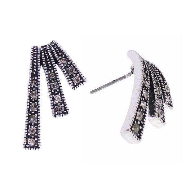 Silver swirl stud earrings featuring a radiant white pearl, perfect for elevating any outfit with elegance.