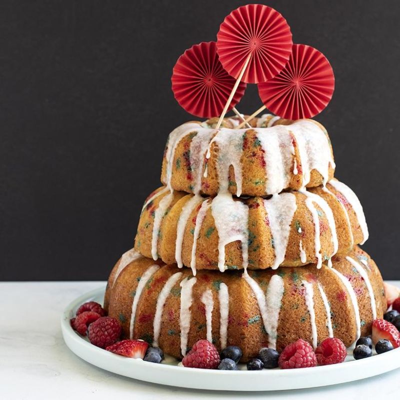 Nordic Ware Tiered Bundt® set in mint, featuring three nonstick pans for creating multi-tiered, stunning cakes.