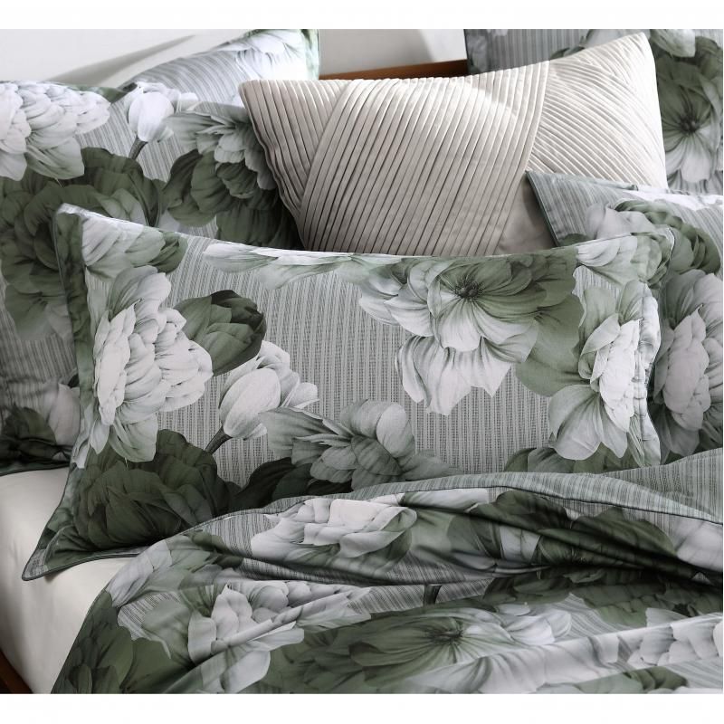 Private Collection Hailey Printed Quilt / Duvet Set | Super King Bed | Sage