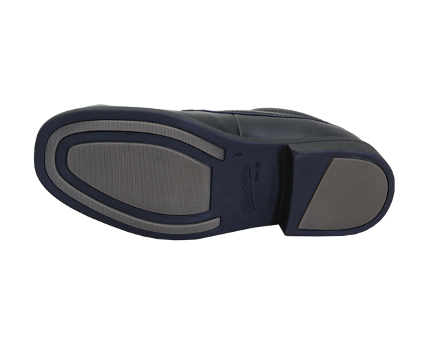 Blundstone Men's Black Lace Up Shoe, size 8, with steel toe, comfort pad, and durable heat-resistant sole for safety and style.