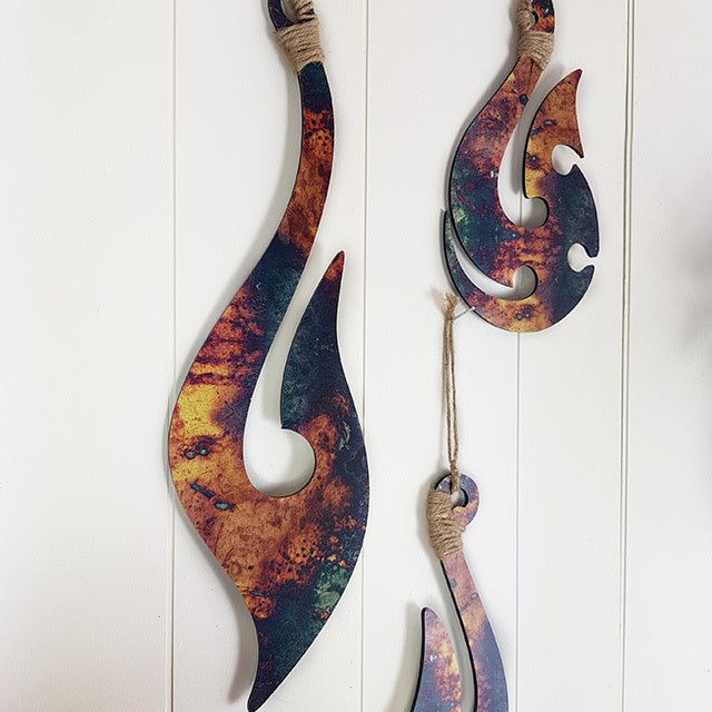 Set of 3 Kiwiana printed hooks on durable ACM, perfect for stylish home decor and lightweight item hanging.