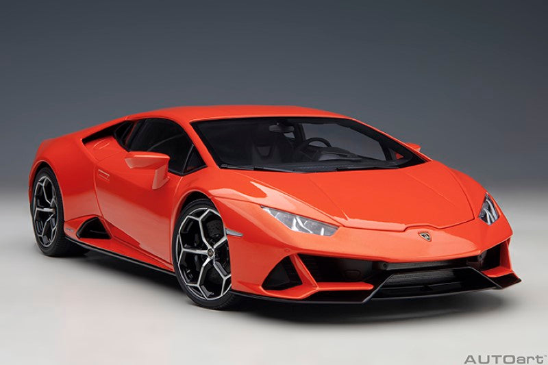 1/18 scale diecast Lamborghini Huracan Evo in vibrant orange, showcasing exquisite details and sleek design for collectors.