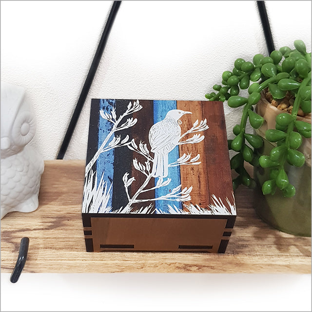 Small square trinket box made of New Zealand Rimu and Pine veneer, showcasing Kiwiana design for storing cherished items.