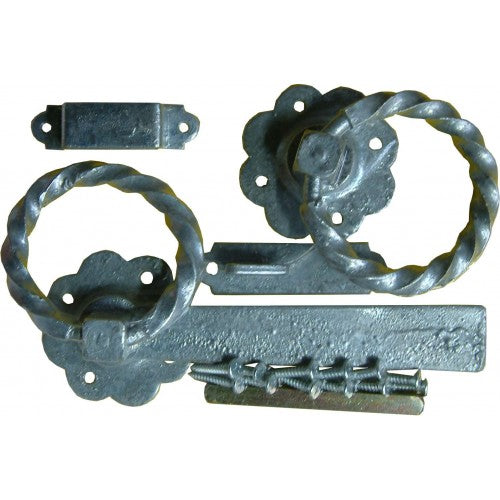 Traditional ring gate latch with twisted design, 152mm latching tongue, hot dipped galvanised for durability and rust resistance.