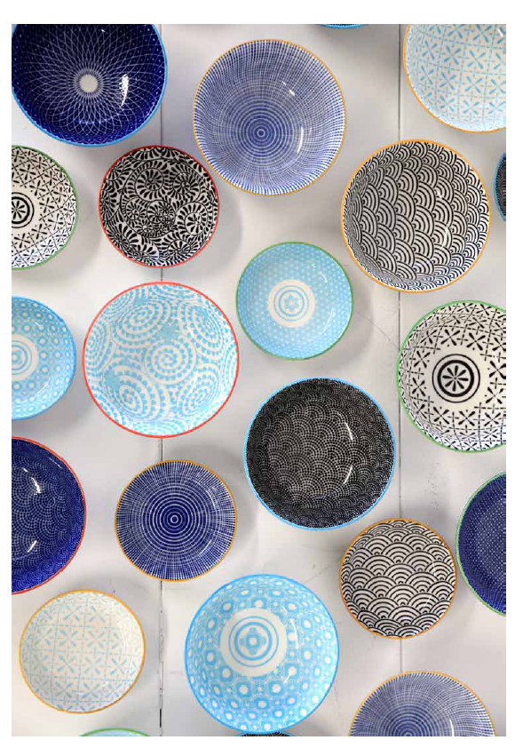 Powder blue ceramic serving bowls, set of 4, perfect for snacks and elegant table settings, measuring 12x6 cm each.