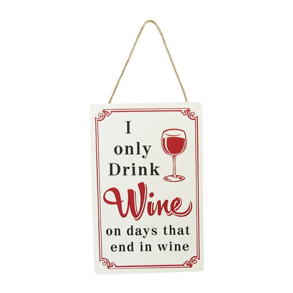 Rustic MDF wall art for wine lovers featuring a twine hanger, measuring 23 x 15 cm. Ideal for kitchens and home bars.