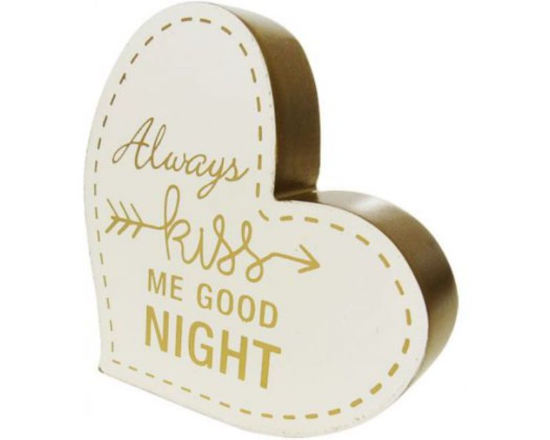 Heart-shaped 'Kiss Me' wooden sign, 13 x 13 cm, perfect for romantic home decor or thoughtful gifts.