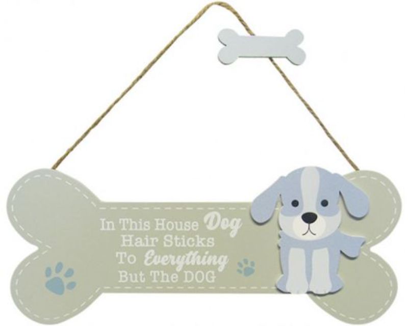 Bone-shaped dog hair hanger sign measuring 30 x 12 cm, adding style and functionality to pet-friendly spaces.