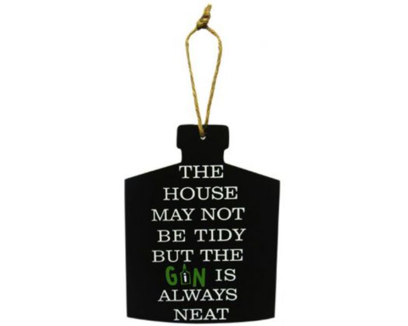 Wooden "Gin Neat" sign with twine hanger, 20x15cm, perfect for gin lovers' home decor.