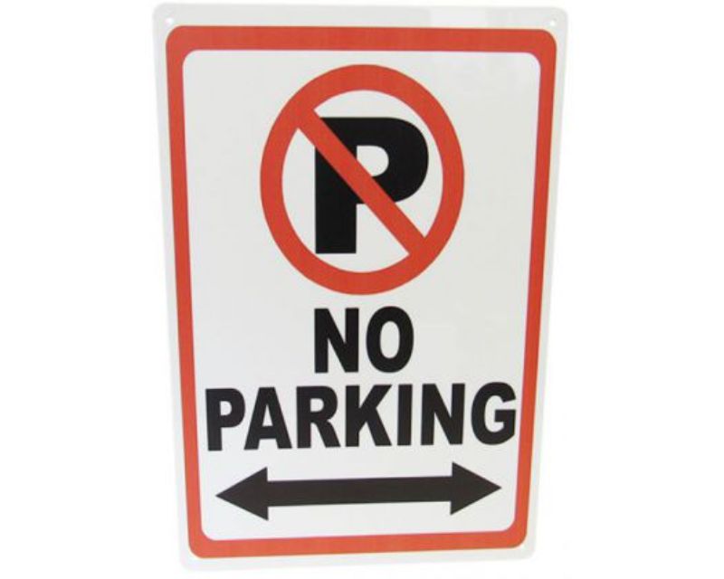 Vintage-inspired Art Tin No Parking sign, 30cm x 20cm, perfect for adding quirky charm to any space.