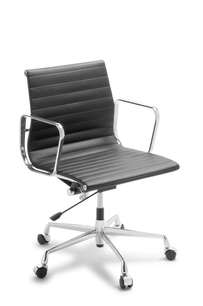 Classic midback leather boardroom chair with chrome frame, gaslift, and polished aluminum base for stylish comfort.