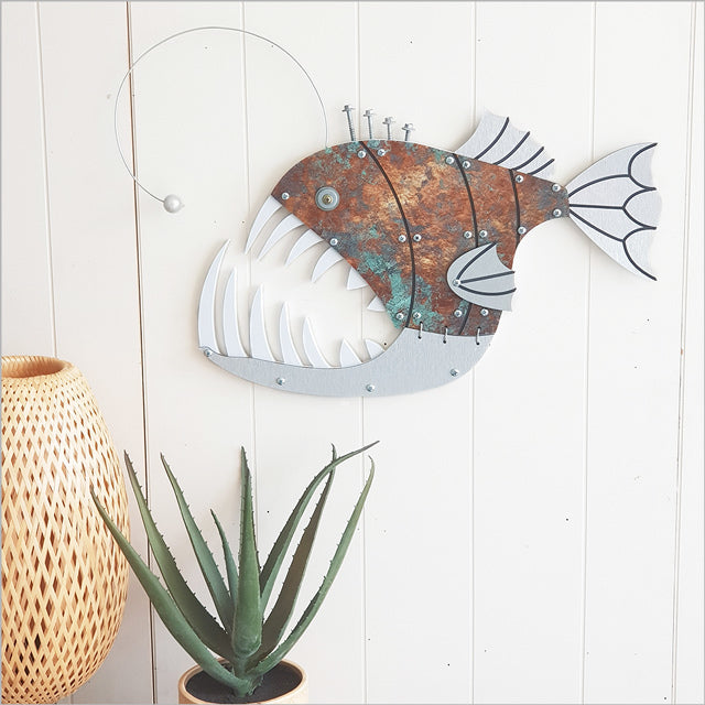 Layered fish wall art (530mm) featuring a 3D effect, handcrafted and perfect for fishing enthusiasts' decor.