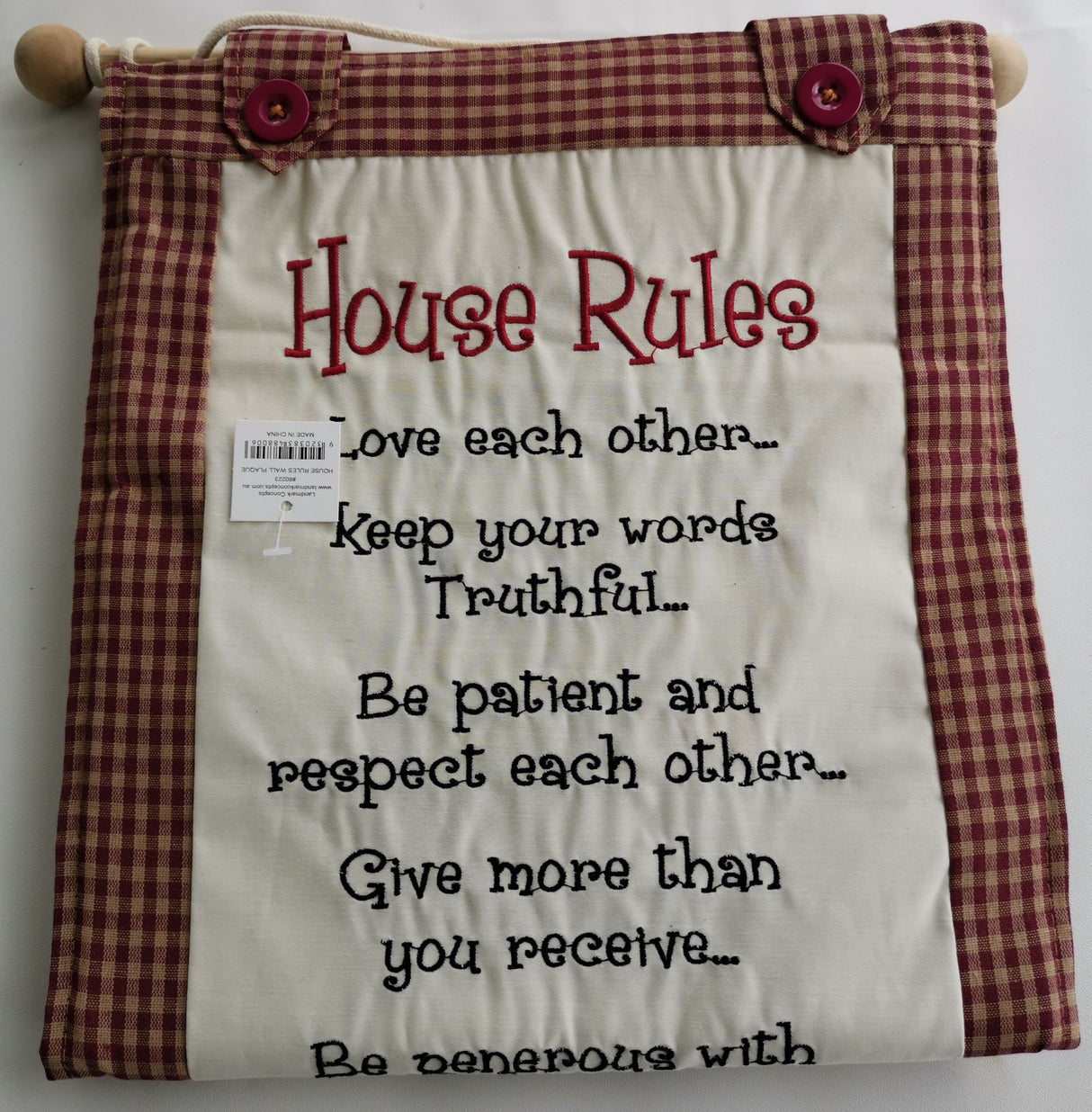 House Rules Wall Plaque in cloth, featuring charming design to foster family values and enhance home decor.