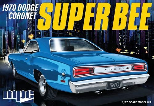 Detailed 1/25 scale model kit of the 1970 Dodge Coronet Super Bee with 149 parts, V-8 engine, and vintage packaging.