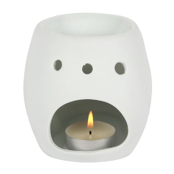 White Skull Oil Burner in matte white ceramic, perfect for aromatherapy and gothic decor, H:11 x W:13 x D:12 cm.