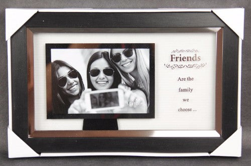 Elegant photo frame with a sleek mirror edge, perfect for showcasing cherished memories in style.