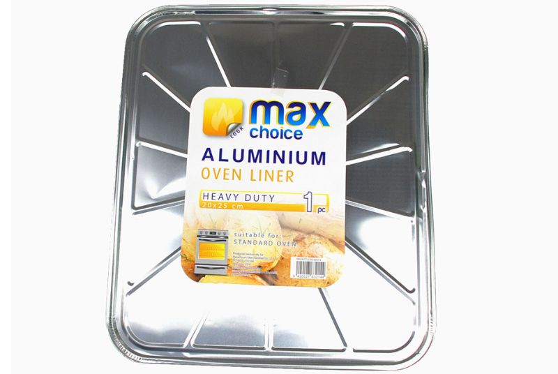 Foil oven liners, 46.8cm, pack of 36, prevent spills and messes, heat resistant up to 260°C, ideal for easy cleanup.