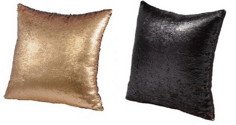 Stylish D decor cushion set of 2 in black and gold, featuring sequin detailing and soft Trillium fill for comfort.