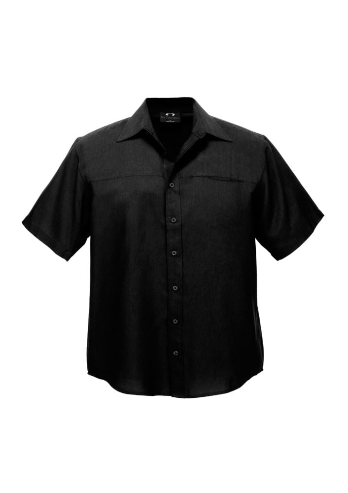 Men's black short sleeve oasis shirt in size 5XL featuring breathable fabric, UPF protection, and a versatile curved hem.