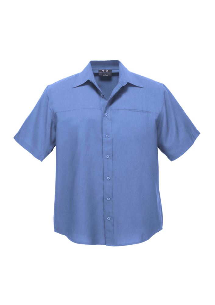 Men's mid blue short sleeve shirt in size 5XL with breathable fabric, standard collar, chest pocket, and curved hem.