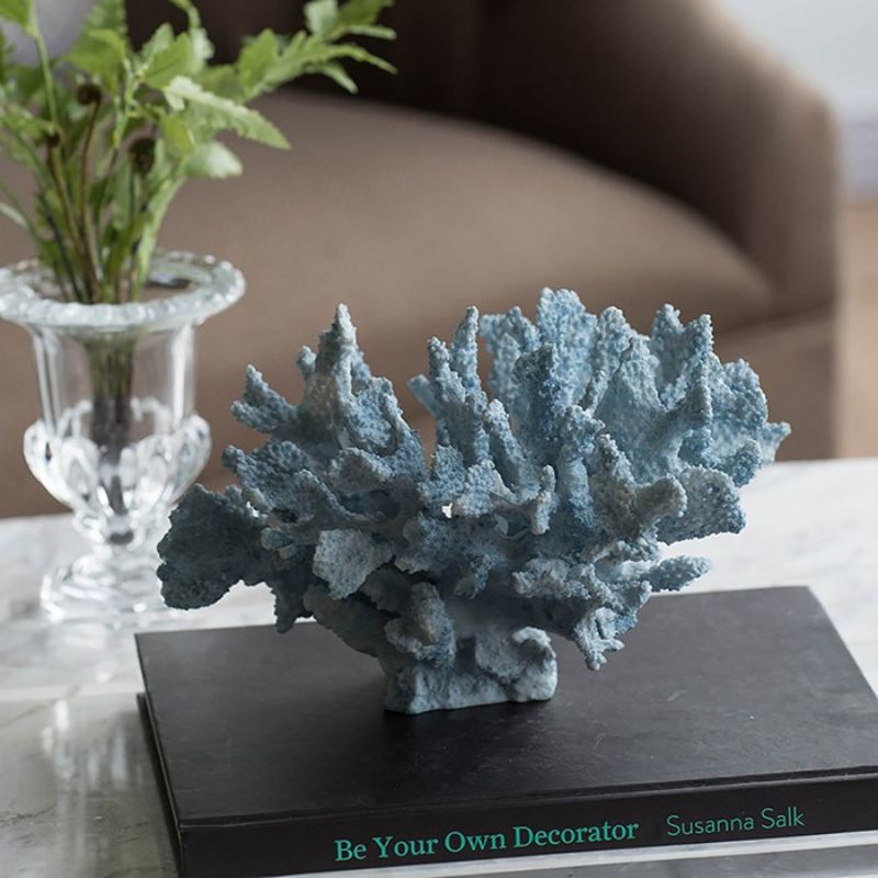 Vibrant blue faux coral ornament (25cm) enhancing coastal home decor with realistic texture and ocean-inspired elegance.
