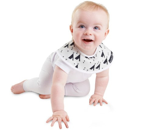 Bamboo Collar Bib in Teepee/Crosses design, offering 360° coverage, waterproof layer, and hypoallergenic comfort for babies.