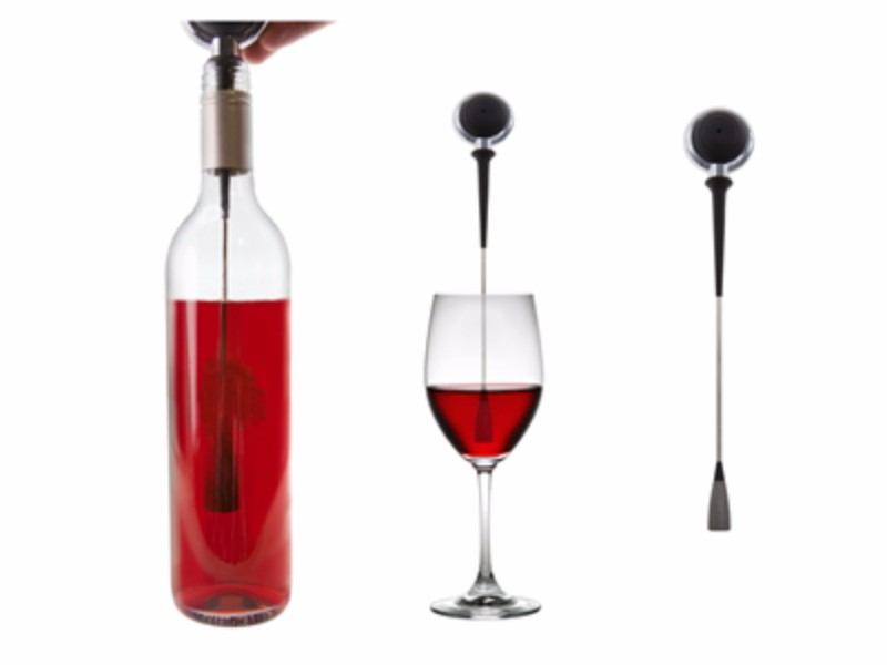 Smart Stone Wine Aerator enhances wine flavor and aroma with manual pumping for instant, even aeration in bottles or glasses.
