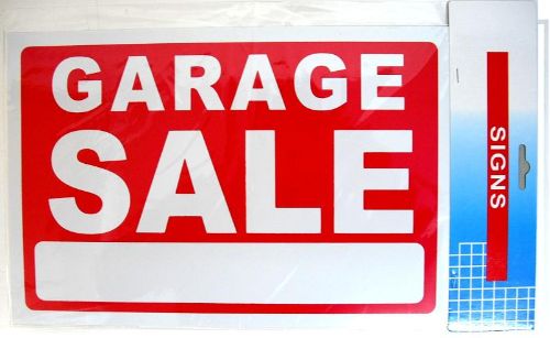 Vibrant set of 3 garage sale signs, 30cm x 20cm, durable and easy to read for maximizing visibility and attracting shoppers.