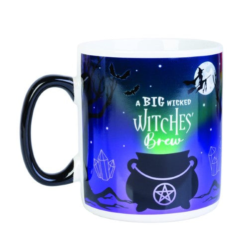 Giant Witches' Cauldron mug with 900ml capacity, featuring a mystical design of a cauldron and whimsical witch, perfect for beverages.