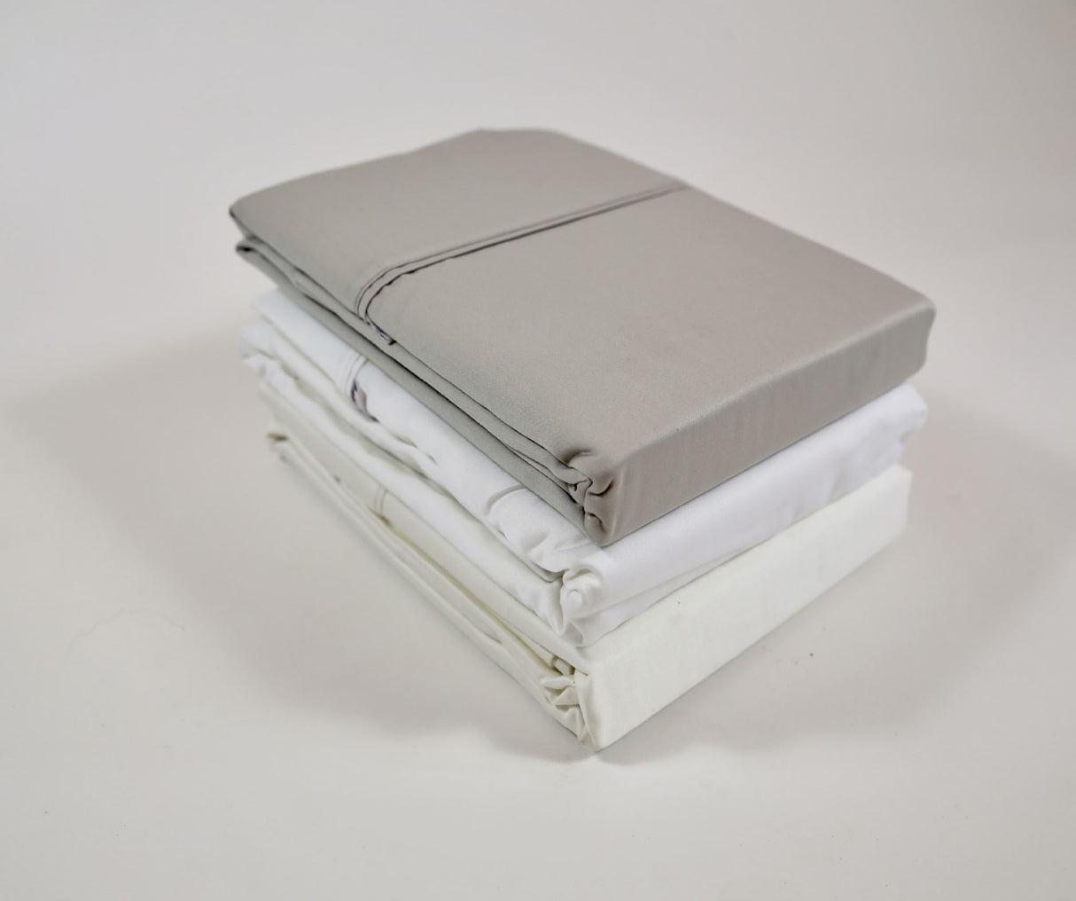 Luxurious silver pillowcase set (2-pack) by Top Drawer, 610TC, designed for ultimate softness and durability.