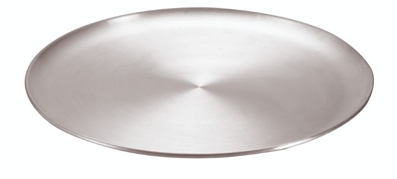 30cm aluminum pizza tray with crust-free edges for even cooking, ideal for home use and professional kitchens.