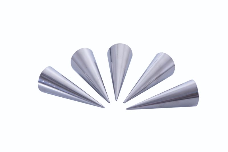 Stainless steel cream horn moulds set of 6, perfect for baking crispy pastries and filling with cream or custard.