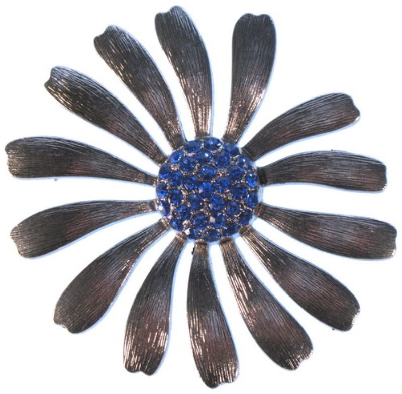 Large Metal Flower Brooch in zinc alloy, featuring intricate design and shine, perfect for enhancing any outfit.