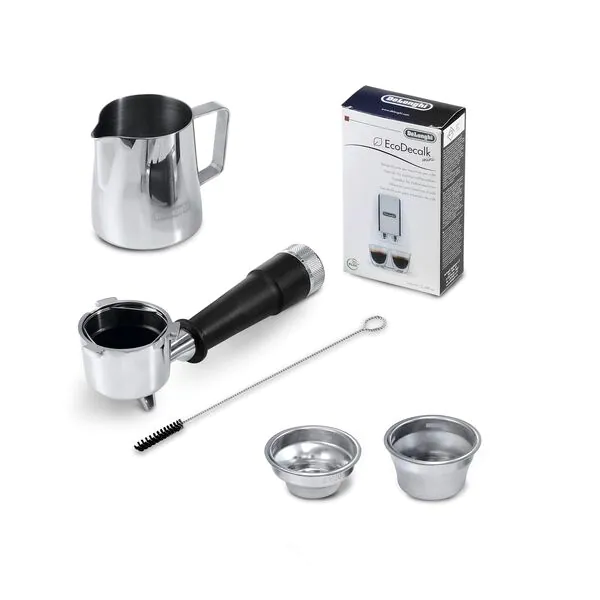 La Specialista Prestigio Matt Black Manual Coffee Machine: Elegant espresso maker with 19-bar pump, My Latte Art wand, and 2.5L tank.