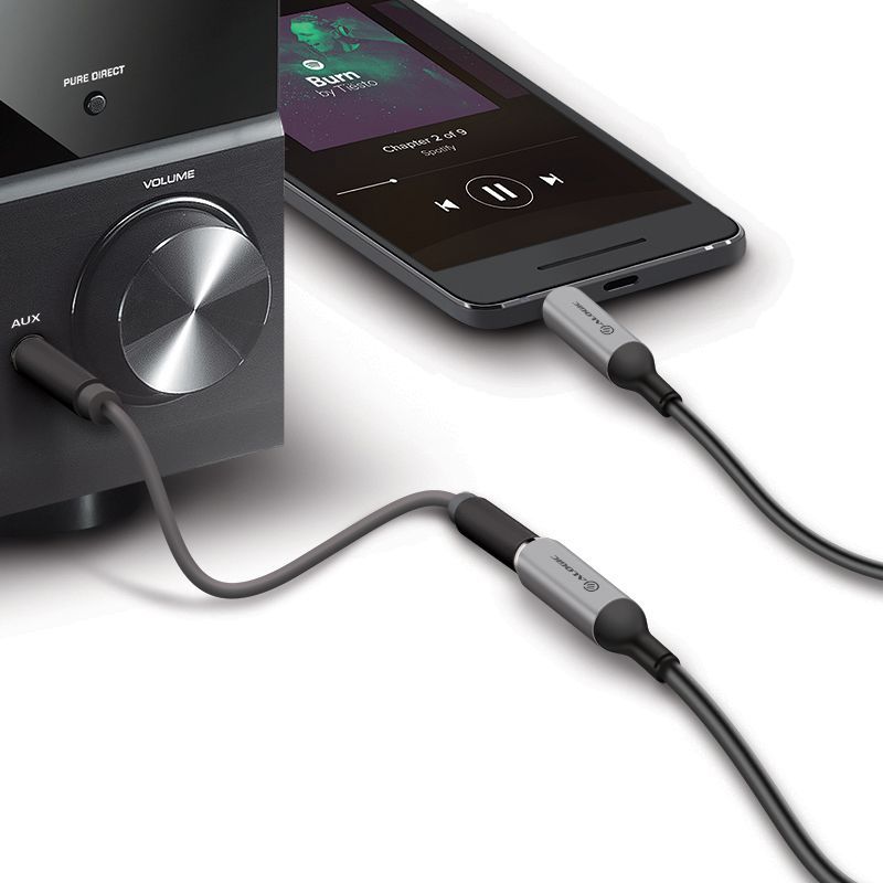 Alogic Ultra 3.5mm audio cable, male to female, ideal for connecting headphones and speakers, crafted from durable aluminum and TPE.